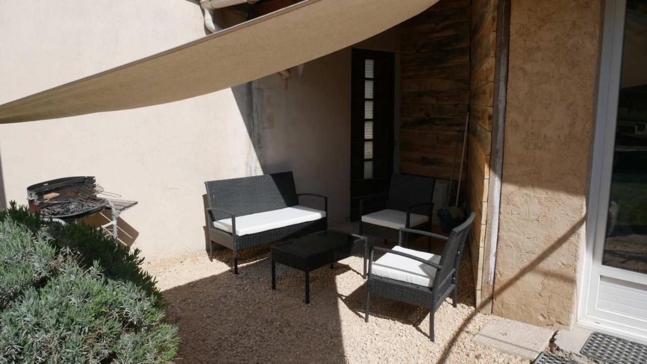 Mas Maurane - Les Lavandes Aux Portes D'Arles Apartment Tarascon Exterior photo